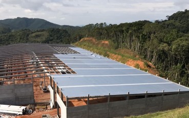 Telhas Termovale: aliadas estratégicas para projetos industriais com estruturas metálicas ou pré-moldadas
